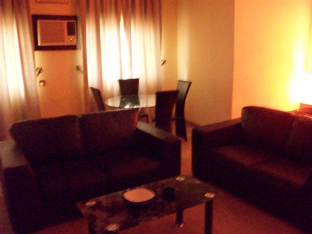 Hotel De Bently Abuja Buitenkant foto