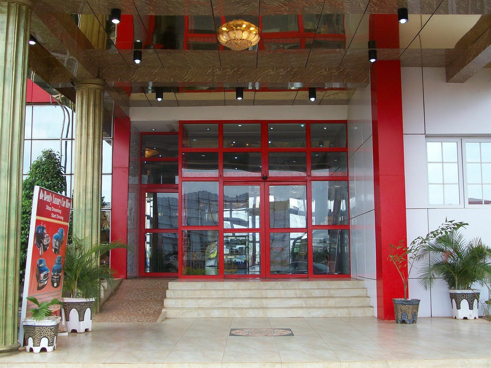 Hotel De Bently Abuja Buitenkant foto